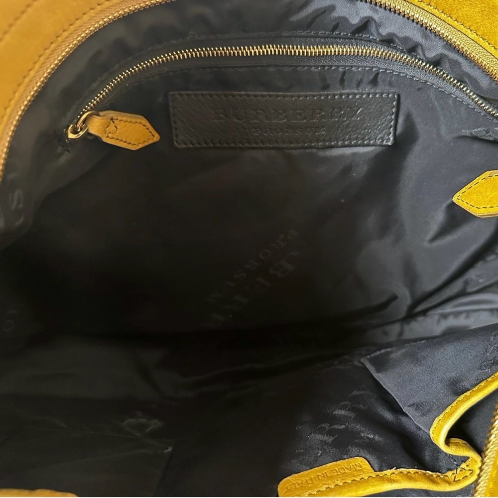 Burberry Yellow Gold Studded Hobo Bag - Picture 5 of 6